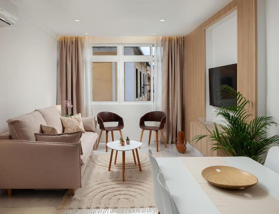 Apartamento Moderno Y Bien Ubicado Málaga Esterno foto